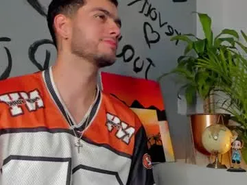 PinkFoxya free chat on liveonude Image 5