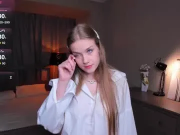 bridgetjean free chat on liveonude Image 12