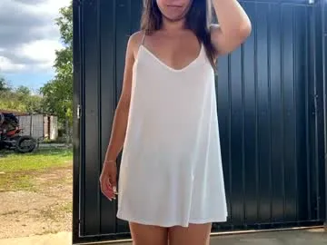 xunybany free chat on liveonude Image 9