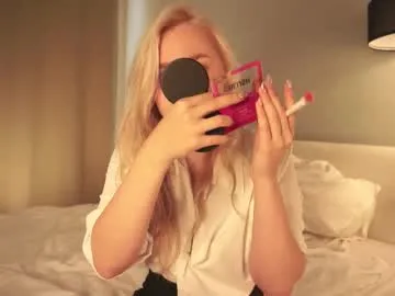 nat_bakerss free chat on liveonude Image 8