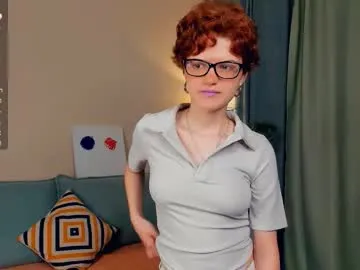 Wild-Angel777 free chat on liveonude Image 2