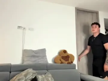 BELBIG free chat on liveonude Image 10