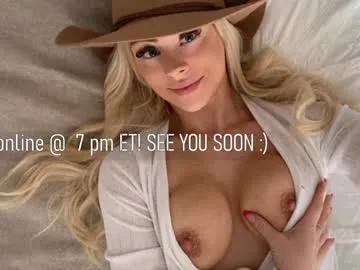 AlexAndPole free chat on liveonude Image 7