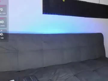 BELBIG free chat on liveonude Image 14