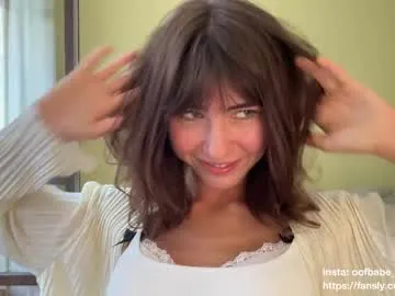 ELENA-XXX free chat on liveonude Image 4