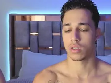 xunybany free chat on liveonude Image 12