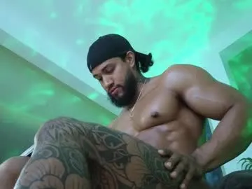 BELBIG free chat on liveonude Image 12