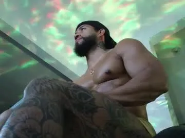 BELBIG free chat on liveonude Image 13