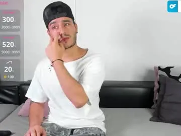 BELBIG free chat on liveonude Image 9