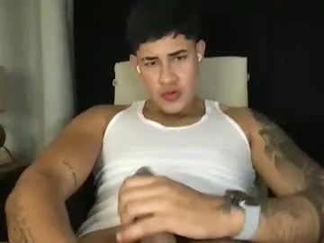 pablo_boston free chat on liveonude