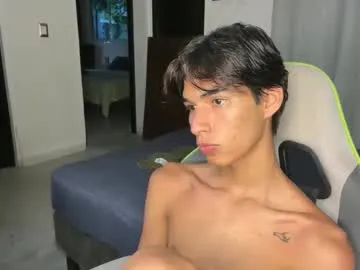 DiamondJo free chat on liveonude Image 6