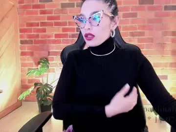 DiamondJo free chat on liveonude Image 4