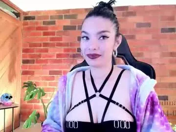 DiamondJo free chat on liveonude Image 8