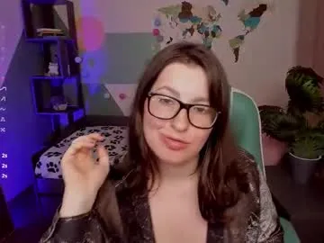 DiamondJo free chat on liveonude Image 10