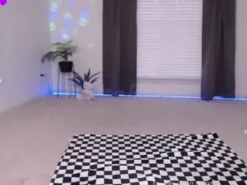 christiekroes free chat on liveonude Image 12