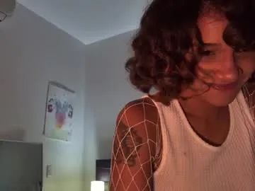 BELBIG free chat on liveonude Image 7