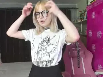 Katyushaa free chat on liveonude Image 10