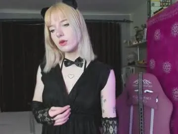 Katyushaa free chat on liveonude Image 11