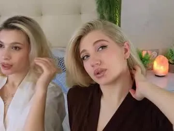 xunybany free chat on liveonude Image 15