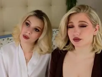 xunybany free chat on liveonude Image 16