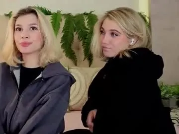 xunybany free chat on liveonude Image 18