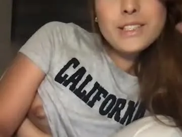 Wild-Angel777 free chat on liveonude Image 18