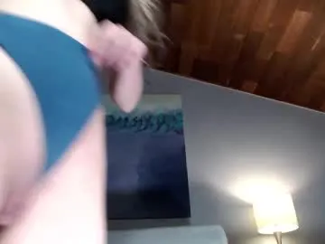 ELENA-XXX free chat on liveonude Image 14