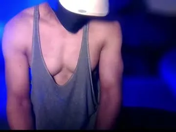 BELBIG free chat on liveonude Image 4