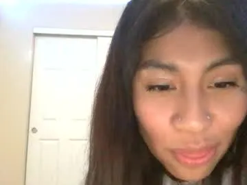 ELENA-XXX free chat on liveonude Image 4