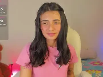 isabelle_sara free chat on liveonude Image 13