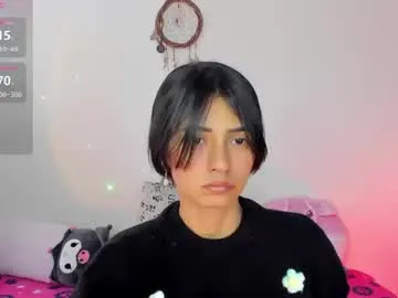 isabelle_sara free chat on liveonude Image 14