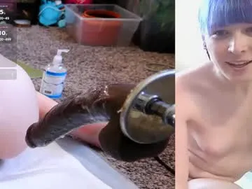 sweett_ale_ free chat on liveonude Image 2