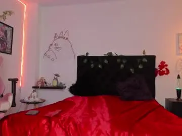 DiamondJo free chat on liveonude Image 13