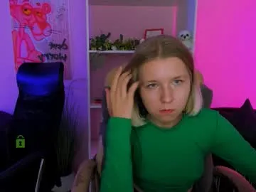 DiamondJo free chat on liveonude Image 17