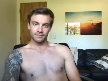 hold-me-tight free chat on liveonude Image 16