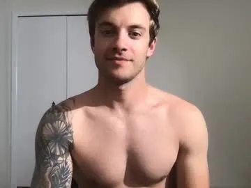 hold-me-tight free chat on liveonude Image 3