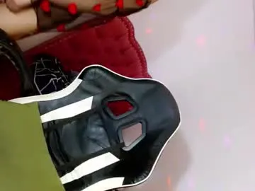 xunybany free chat on liveonude Image 5