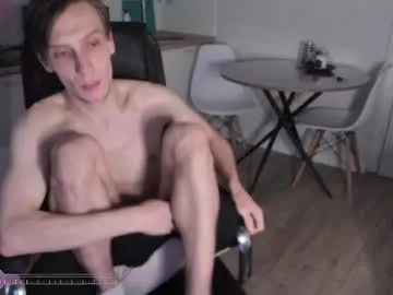 DiamondJo free chat on liveonude Image 2