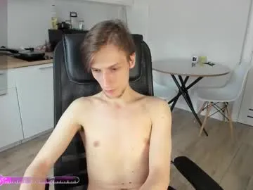 DiamondJo free chat on liveonude Image 5