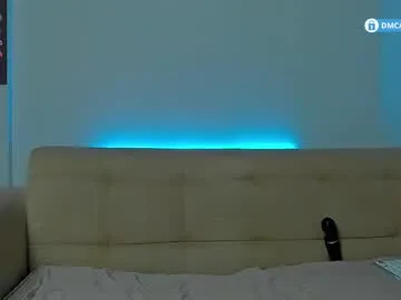 BELBIG free chat on liveonude Image 16