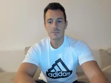 xunybany free chat on liveonude Image 15