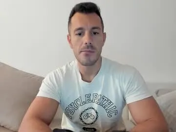 xunybany free chat on liveonude Image 17