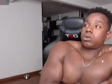 rogger_physique free chat on liveonude