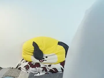 BELBIG free chat on liveonude Image 18