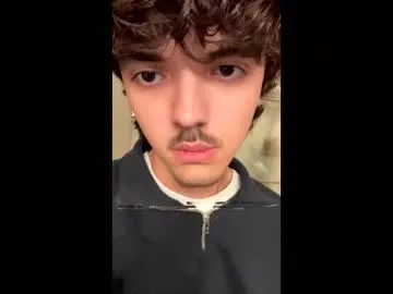 ryan18bi free chat on liveonude