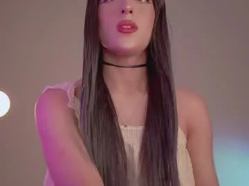 akila_clive free chat on liveonude Image 18