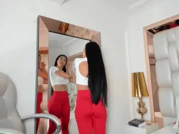 chloe_jeense free chat on liveonude Image 12