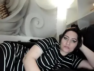 DiamondJo free chat on liveonude Image 4