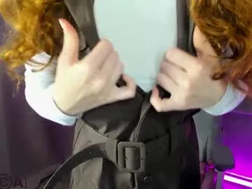 violett_fowlerxx free chat on liveonude Image 13