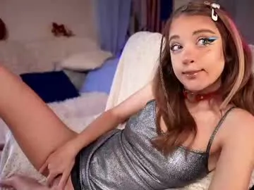 DiamondJo free chat on liveonude Image 4